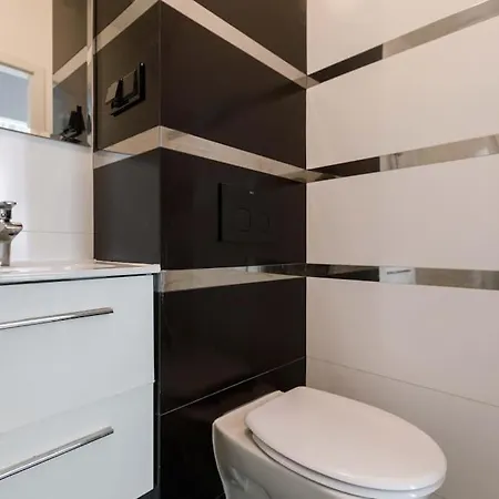 Апартаменты Close-urban Chic - Rynek Squre - Great Location & Widok Вроцлав